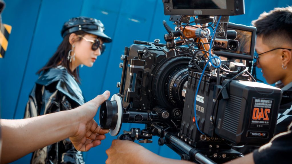 Film Set Designs and How To Make Your Own USAura